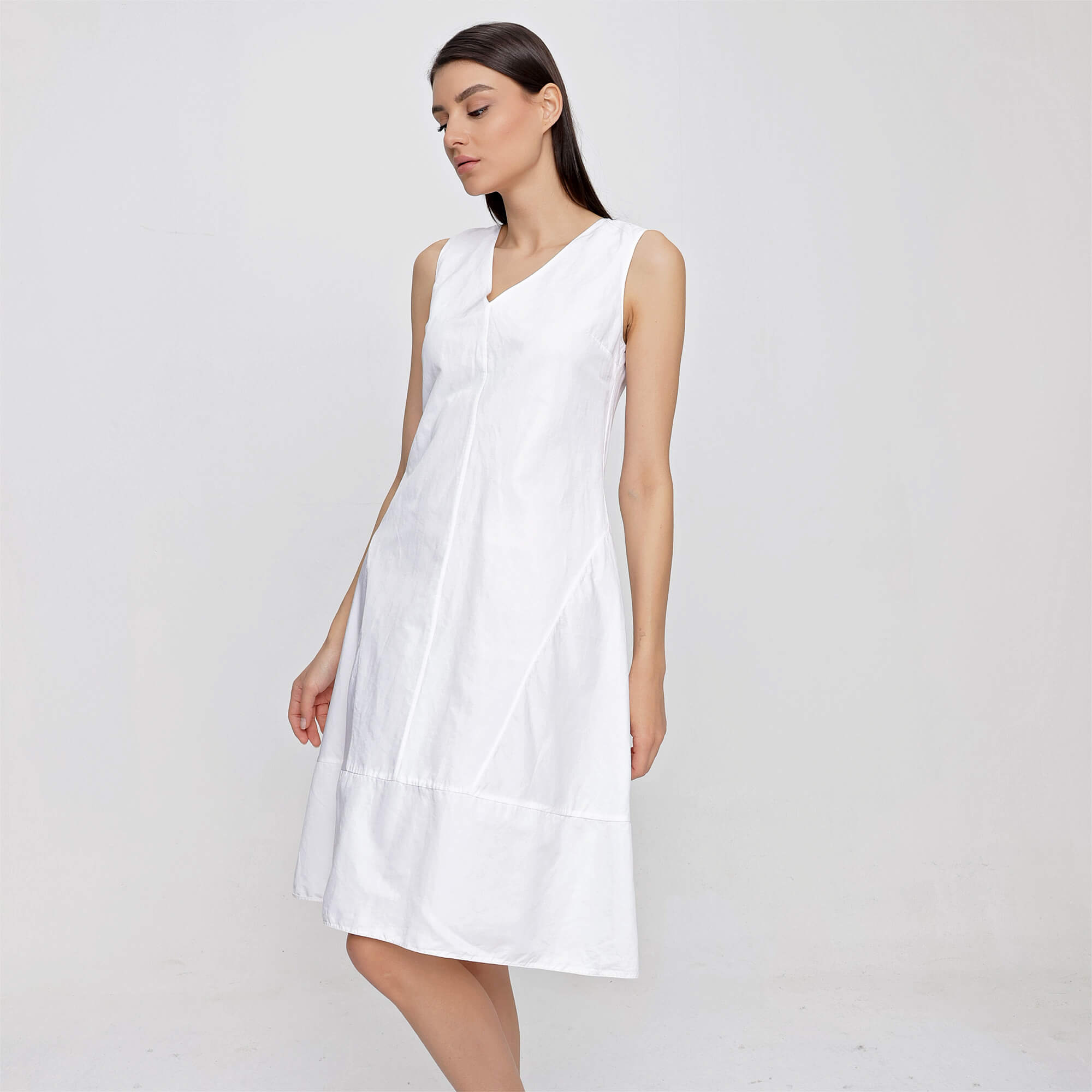 Marni - White V neck Sleeveless Dress